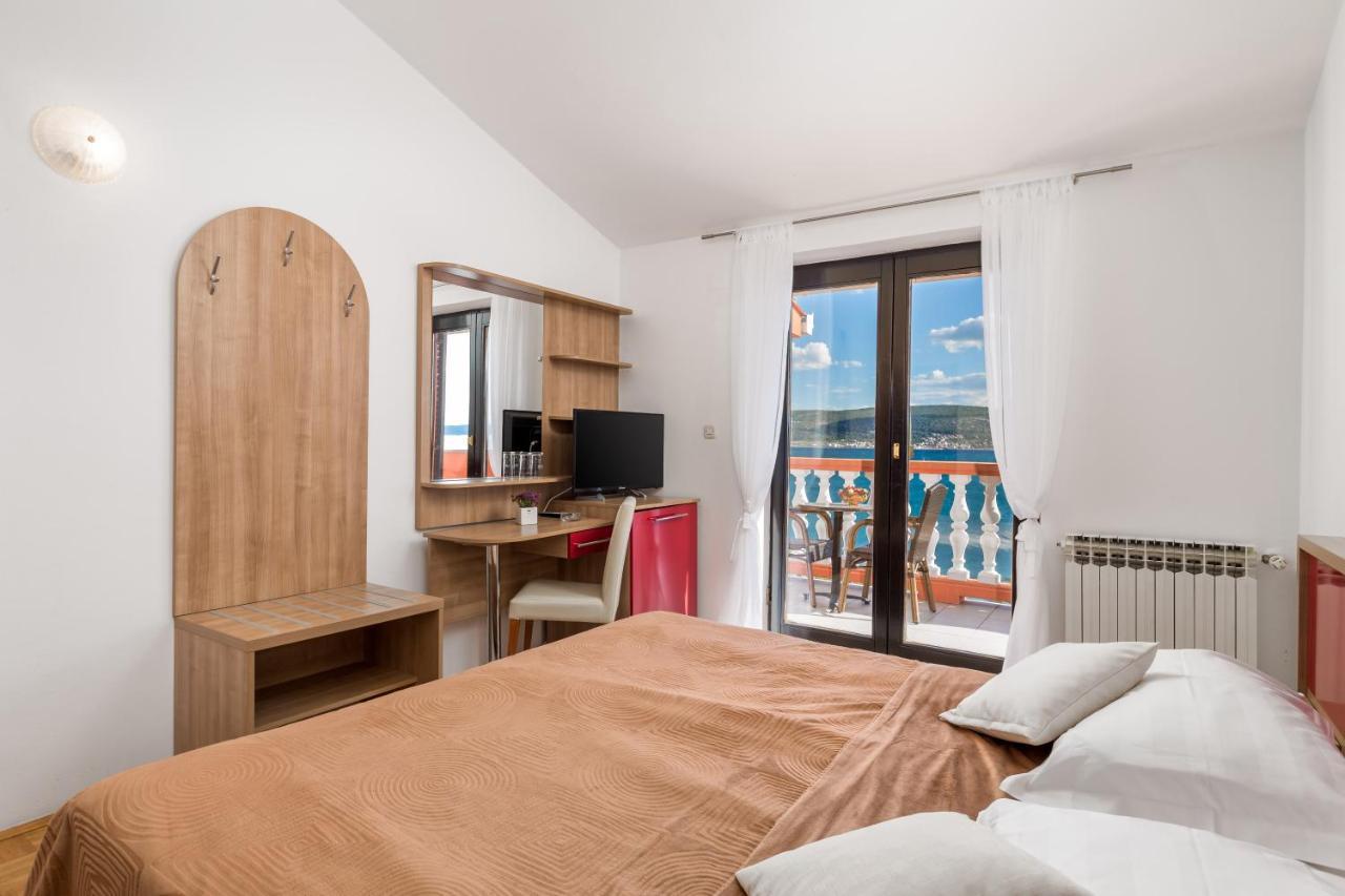 Pansion Kiko Guest house Starigrad Paklenica